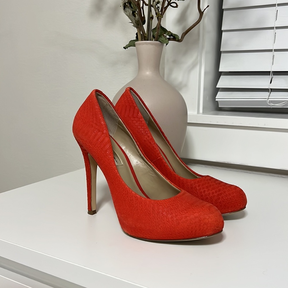 INC Pumps
